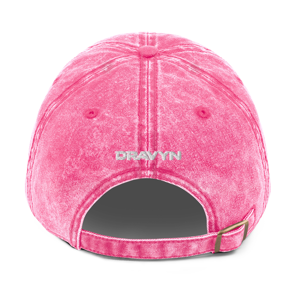 Achterkant van DRAVYN roze vintage baseball cap verstelbare fit